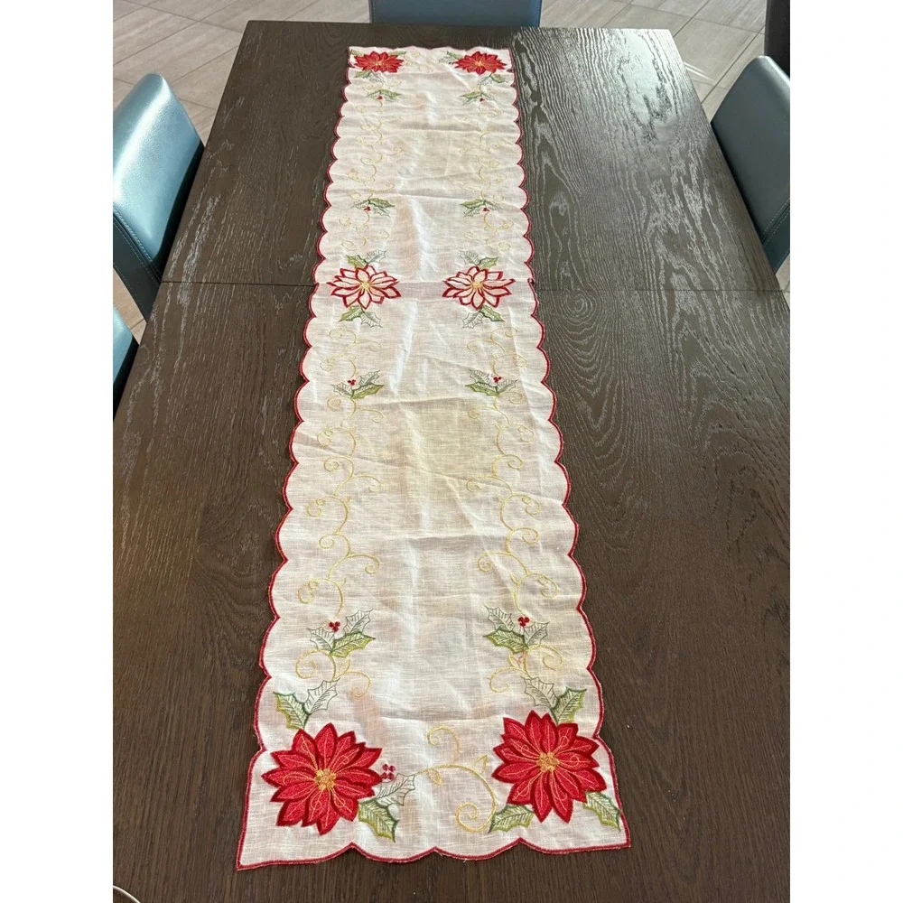 Vintage Ivory Embroidered Poinsettia Christmas Table Runner Red Scalloped Edge